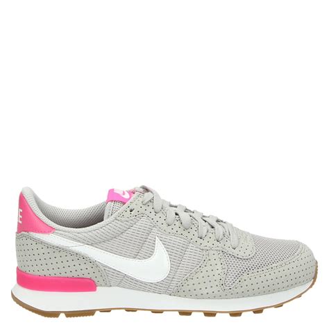 grijs nike schoenen dames|Dames Grijs .